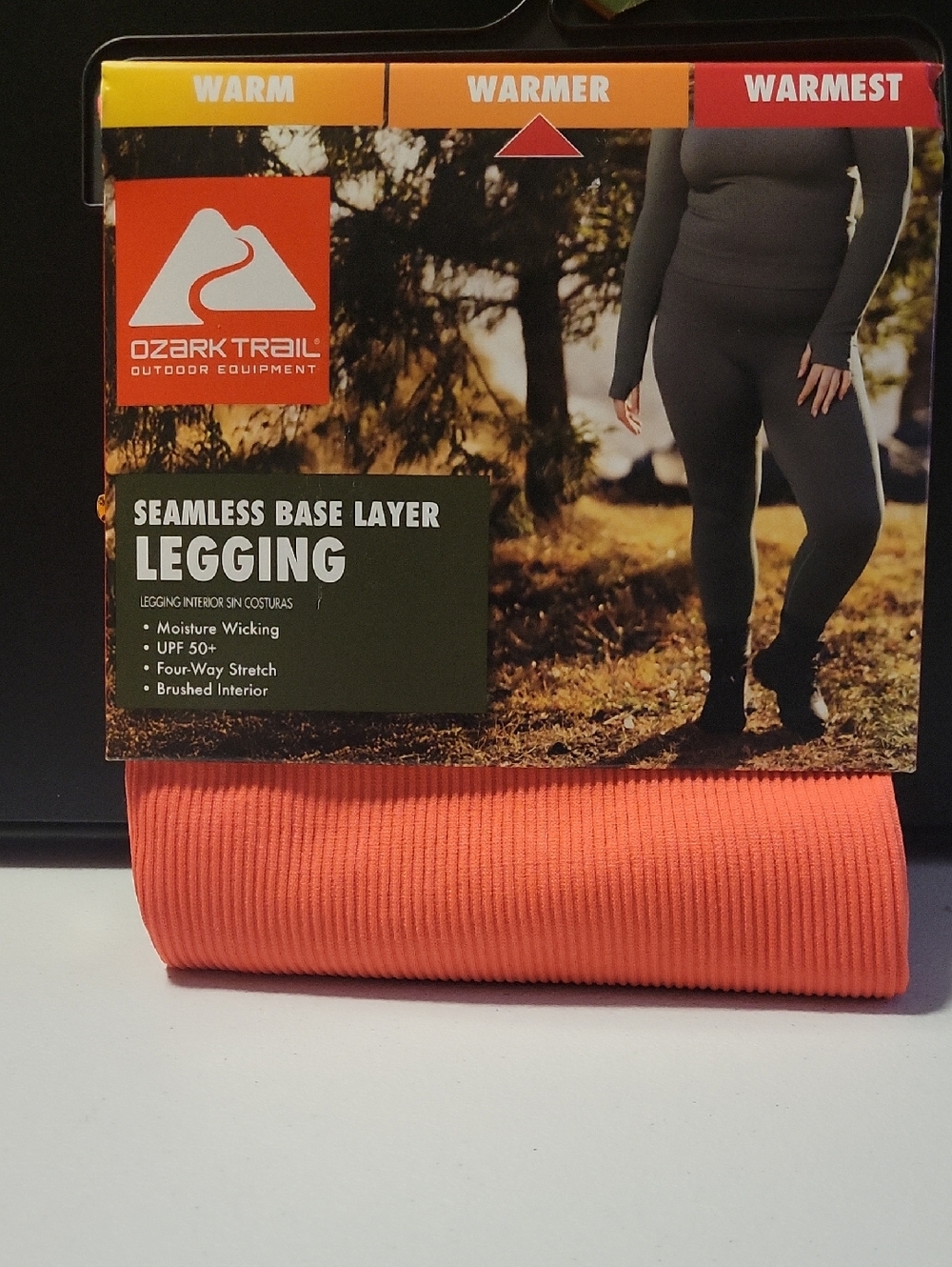 Seamless Base Layer Legging - Coral Orange. B2